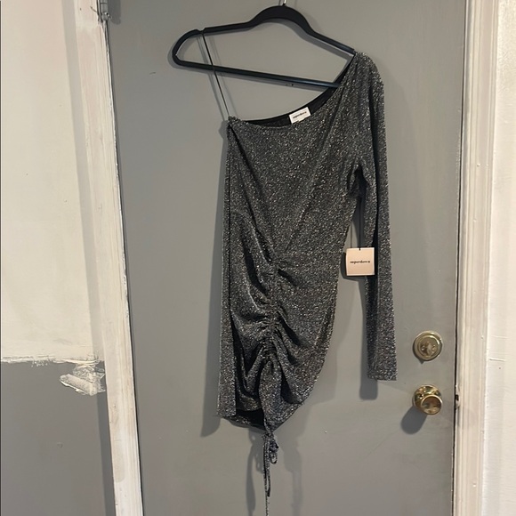 NWT Superdown Crystal Mini‎ Dress Size M - Picture 4 of 9